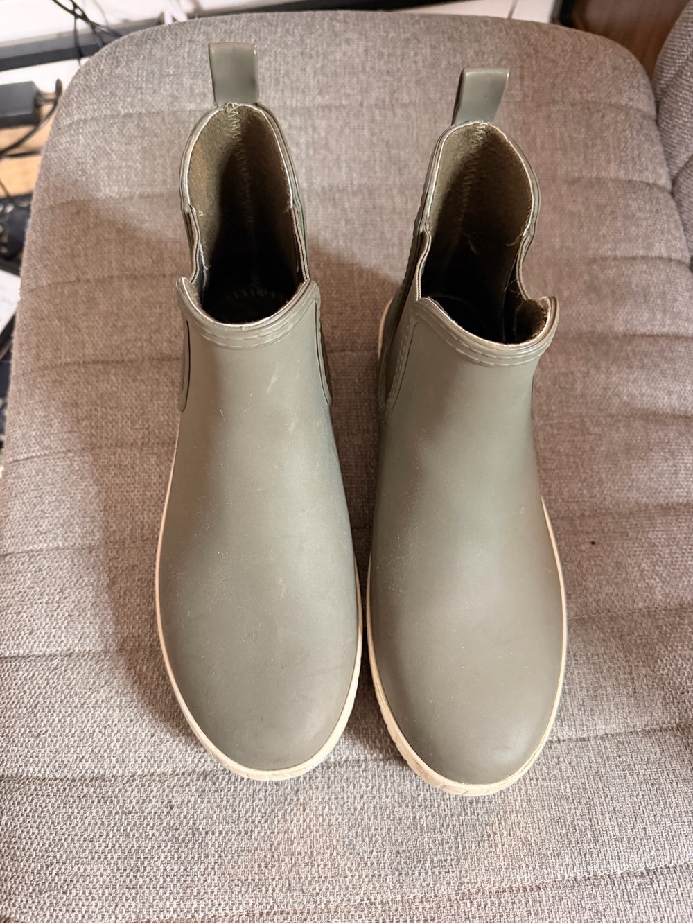 Sperry Olive Green Chelsea Waterproof Rain Boots